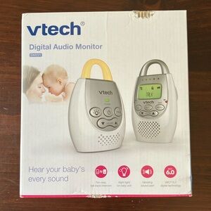 Vtech Digital Audio Baby Monitor, Used Working Condition w/Box and Instructions